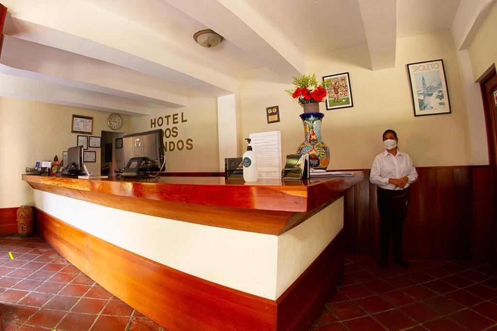 Hotel Dos Mundos Panajachel Dış mekan fotoğraf